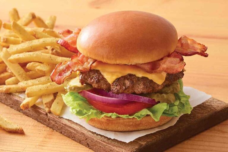 Classic Bacon Cheeseburger